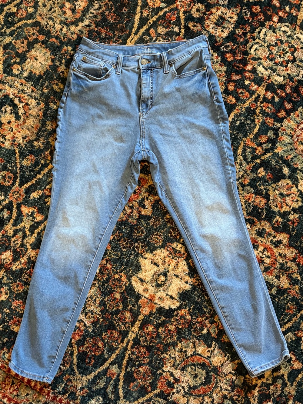 Time and Tru Women’s Light Blue Skinny Jeans